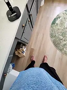 theclubist111 online show from 02/10/25, 04:47