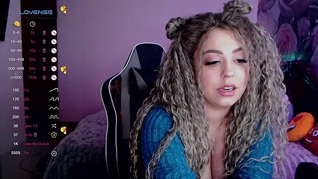  Just a queen 3 online show from 01/15/25, 06:08