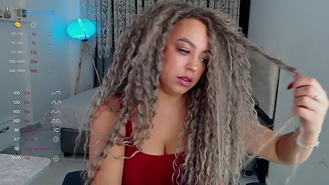  Just a queen 3 online show from 10/16/25, 09:43