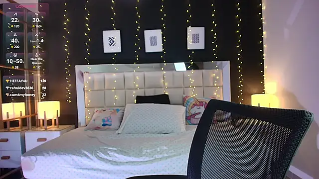 Snapshot of lisa_casper chatting on 03/08/25, 02:08 lisa casper online show from 03/08/25, 02:08