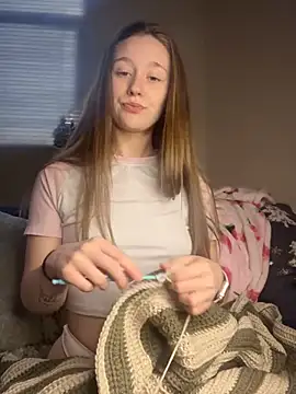 Snapshot of sage__marie chatting on 12/30/24, 10:01 sage marie online show from 12/30/24, 10:01