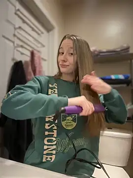 Snapshot of sage__marie chatting on 01/09/25, 02:07 sage marie online show from 01/09/25, 02:07