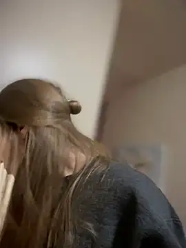 Snapshot of sage__marie chatting on 02/05/25, 08:46 sage marie online show from 02/05/25, 08:46