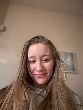 Snapshot of sage__marie chatting on 02/07/25, 01:53 sage marie online show from 02/07/25, 01:53