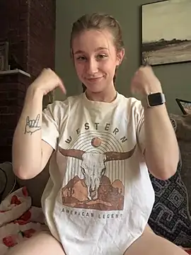 Snapshot of sage__marie chatting on 03/10/25, 04:25 sage marie online show from 03/10/25, 04:25