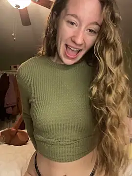 Snapshot of sage__marie chatting on 10/16/25, 08:26 sage marie online show from 10/16/25, 08:26