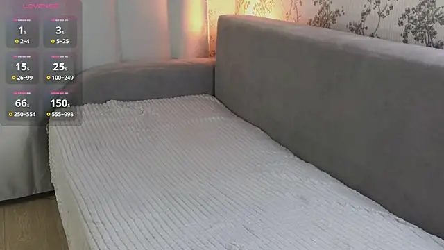 Snapshot of flawless_angell chatting on 02/07/25, 02:04 flawless angell online show from 02/07/25, 02:04