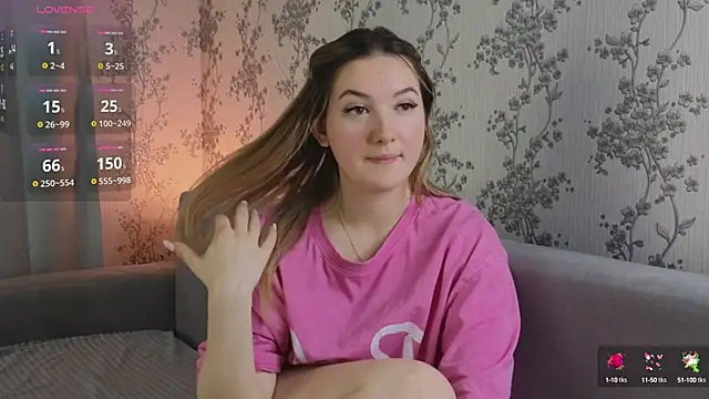 Snapshot of flawless_angell chatting on 02/20/25, 10:26 flawless angell online show from 02/20/25, 10:26