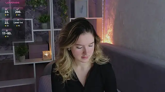 Snapshot of flawless_angell chatting on 11/29/25, 08:50 flawless angell online show from 11/29/25, 08:50