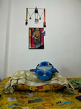 Snapshot of Demiansteven2 chatting on 12/17/25, 12:55 Demiansteven2 online show from 12/17/25, 12:55