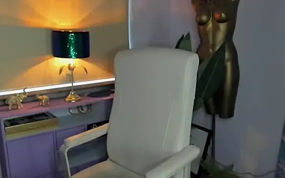 sarah perfect online show from 10/05/25, 01:53