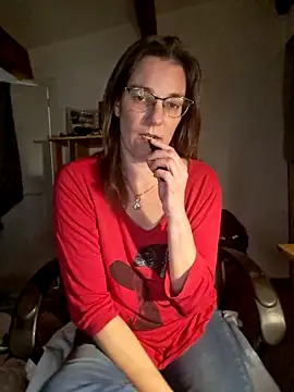 SpiceLea online show from 01/05/25, 05:20