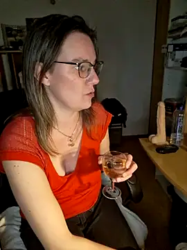 SpiceLea online show from 01/13/25, 05:55