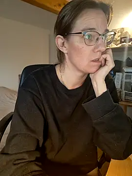 SpiceLea online show from 03/07/25, 12:34