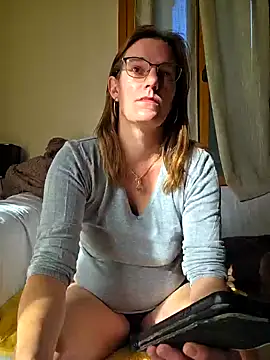 SpiceLea online show from 09/29/25, 08:30