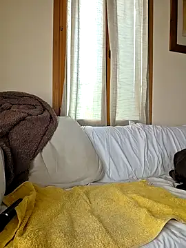 SpiceLea online show from 10/19/25, 09:43