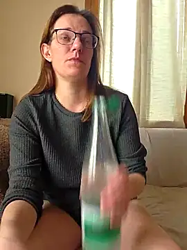 SpiceLea online show from 02/28/26, 02:51