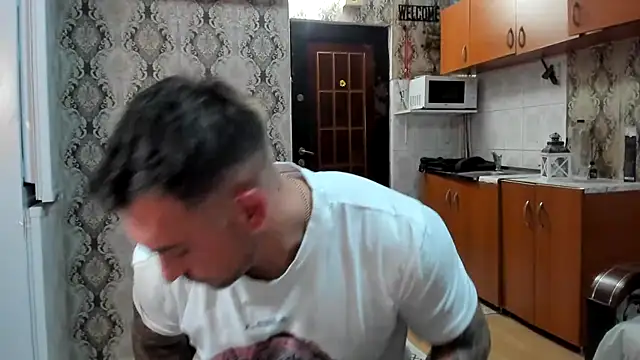 Jonmusclemaster online show from 11/01/25, 08:33