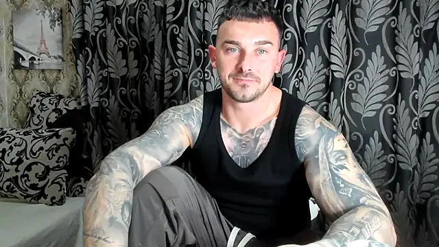 Snapshot of Jonmusclemaster chatting on 03/12/26, 08:59 Jonmusclemaster online show from 03/12/26, 08:59