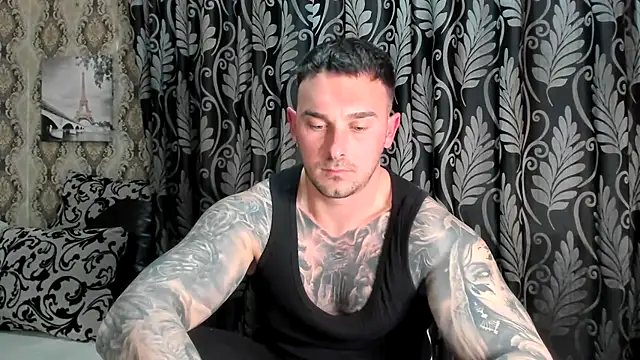 Snapshot of Jonmusclemaster chatting on 03/24/26, 09:42 Jonmusclemaster online show from 03/24/26, 09:42