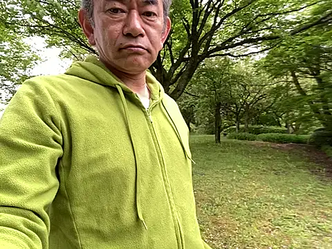 Snapshot of ge3noxxx chatting on 04/29/26, 02:26 ge3noxxx online show from 04/29/26, 02:26