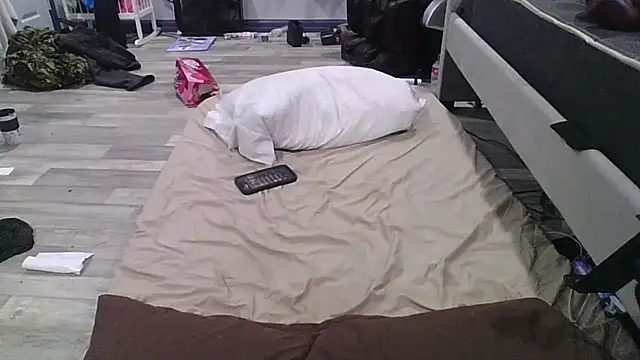 deepinnnnn online show from 02/23/25, 09:22