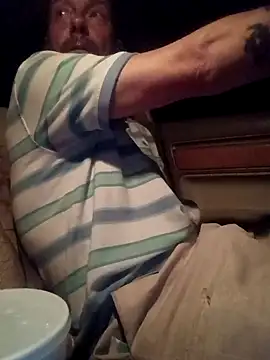 deepinnnnn online show from 10/15/25, 04:45