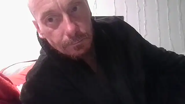 Snapshot of deepinnnnn chatting on 06/15/26, 03:53 deepinnnnn online show from 06/15/26, 03:53