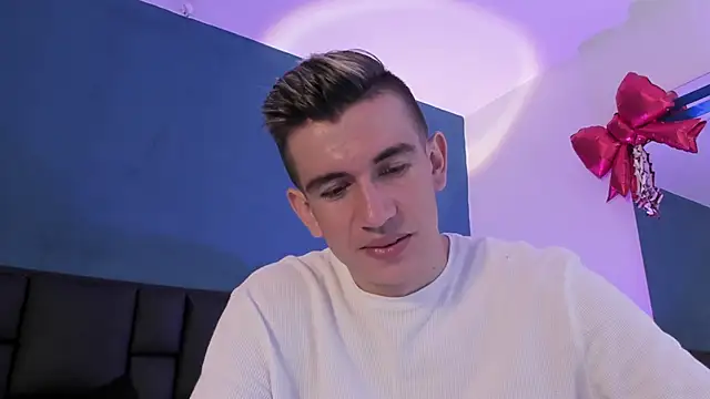 MikaelSlow online show from 02/24/26, 03:48