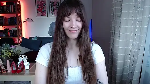 Snapshot of kenzie_x chatting on 03/07/26, 07:27 kenzie x online show from 03/07/26, 07:27