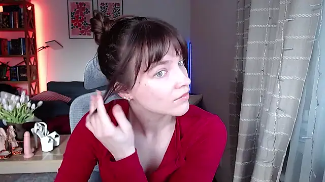 Snapshot of kenzie_x chatting on 03/10/26, 07:24 kenzie x online show from 03/10/26, 07:24