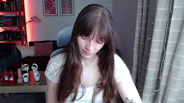 Snapshot of kenzie_x chatting on 03/24/26, 07:24 kenzie x online show from 03/24/26, 07:24