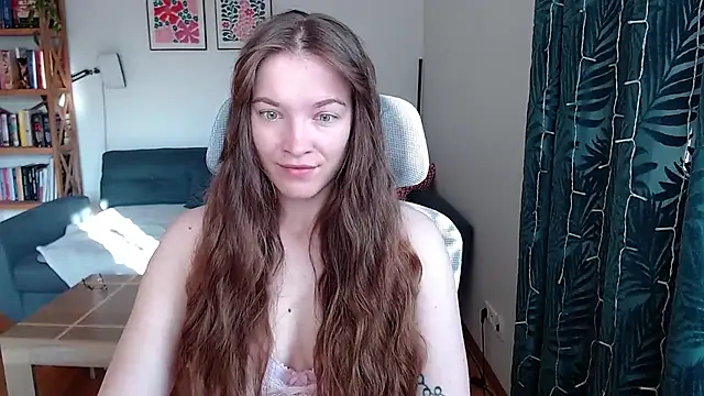 Snapshot of kenzie_x chatting on 07/16/26, 05:13 kenzie x online show from 07/16/26, 05:13
