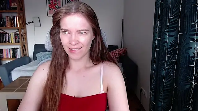 Snapshot of kenzie_x chatting on 07/17/26, 04:19 kenzie x online show from 07/17/26, 04:19