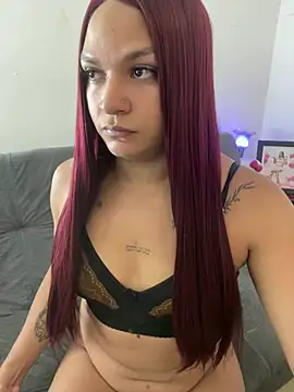 Snapshot of Samara_Hillss chatting on 06/30/26, 11:00 Samara Hillss online show from 06/30/26, 11:00
