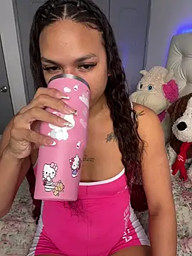 Snapshot of Samara_Hillss chatting on 07/08/26, 12:09 Samara Hillss online show from 07/08/26, 12:09