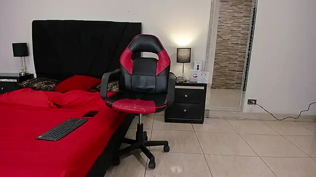 MarilynDavies online show from 12/11/24, 11:21