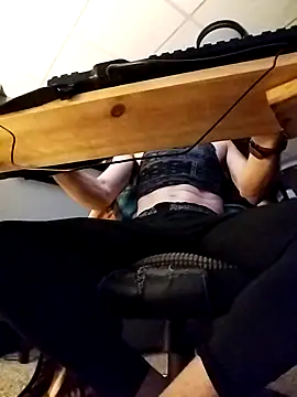 Snapshot of her4life chatting on 04/20/26, 07:33 her4life online show from 04/20/26, 07:33