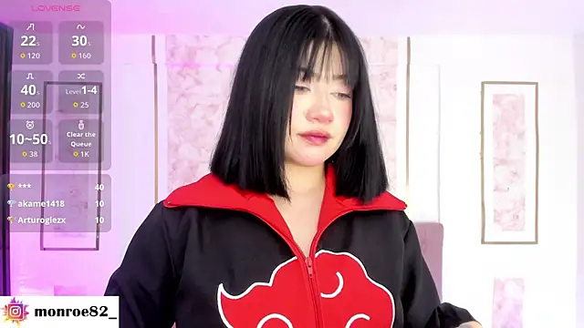 Snapshot of GENNESIS_LOVE chatting on 04/26/26, 12:58 GENNESIS LOVE online show from 04/26/26, 12:58