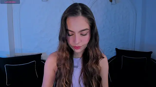 MarianneLane online show from 10/04/25, 09:46