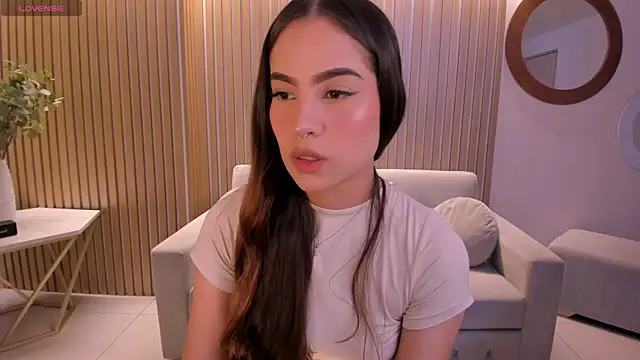 MarianneLane online show from 10/28/25, 10:56