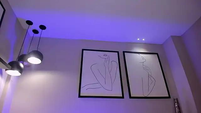 DonnaStonne online show from 12/21/24, 02:52