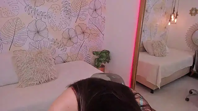 Mariana Baez online show from 01/10/25, 09:10