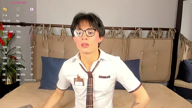 Snapshot of cherryy_boy chatting on 04/15/26, 07:58 cherryy boy online show from 04/15/26, 07:58