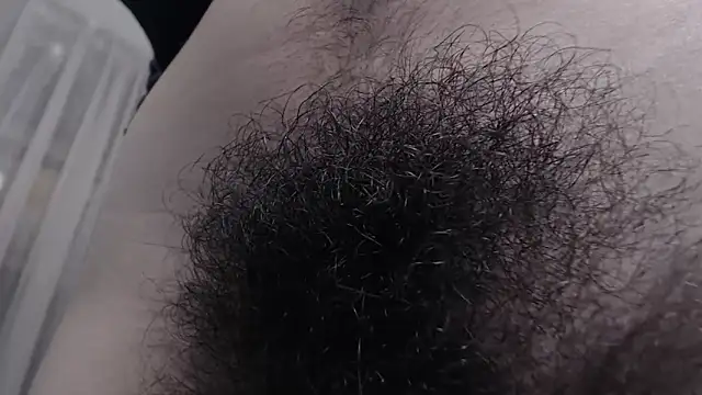 Snapshot of Tanya_WorldBondage chatting on 01/30/25, 02:15 Tanya WorldBondage online show from 01/30/25, 02:15