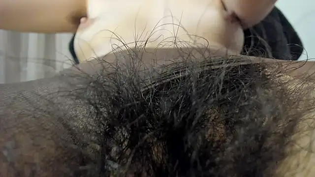 Snapshot of Tanya_WorldBondage chatting on 01/31/25, 04:48 Tanya WorldBondage online show from 01/31/25, 04:48