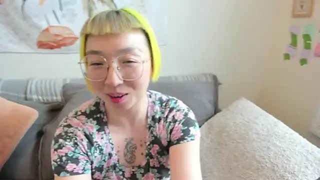 luxgray online show from 03/31/26, 08:42