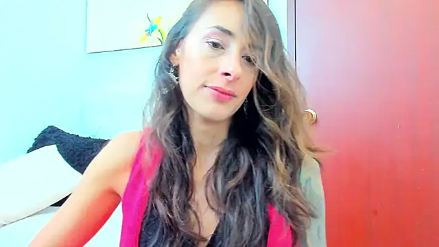 Snapshot of ScarletKings chatting on 01/21/25, 03:43 ScarletKings online show from 01/21/25, 03:43