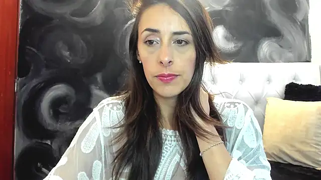 Snapshot of ScarletKings chatting on 12/02/25, 09:43 ScarletKings online show from 12/02/25, 09:43