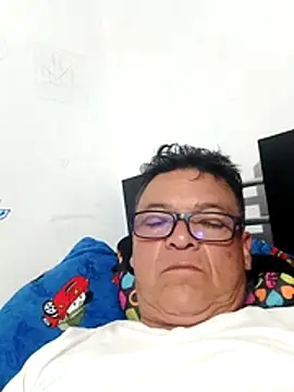 Snapshot of Anuviss_lxx chatting on 12/19/25, 03:24 Anuviss lxx online show from 12/19/25, 03:24
